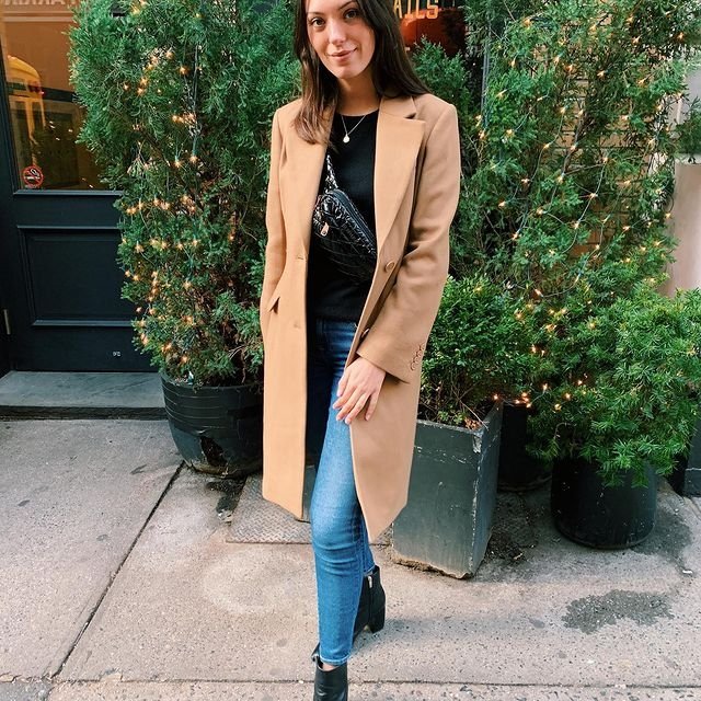 CharmingWh0o0re from Vale of Glamorgan,United Kingdom