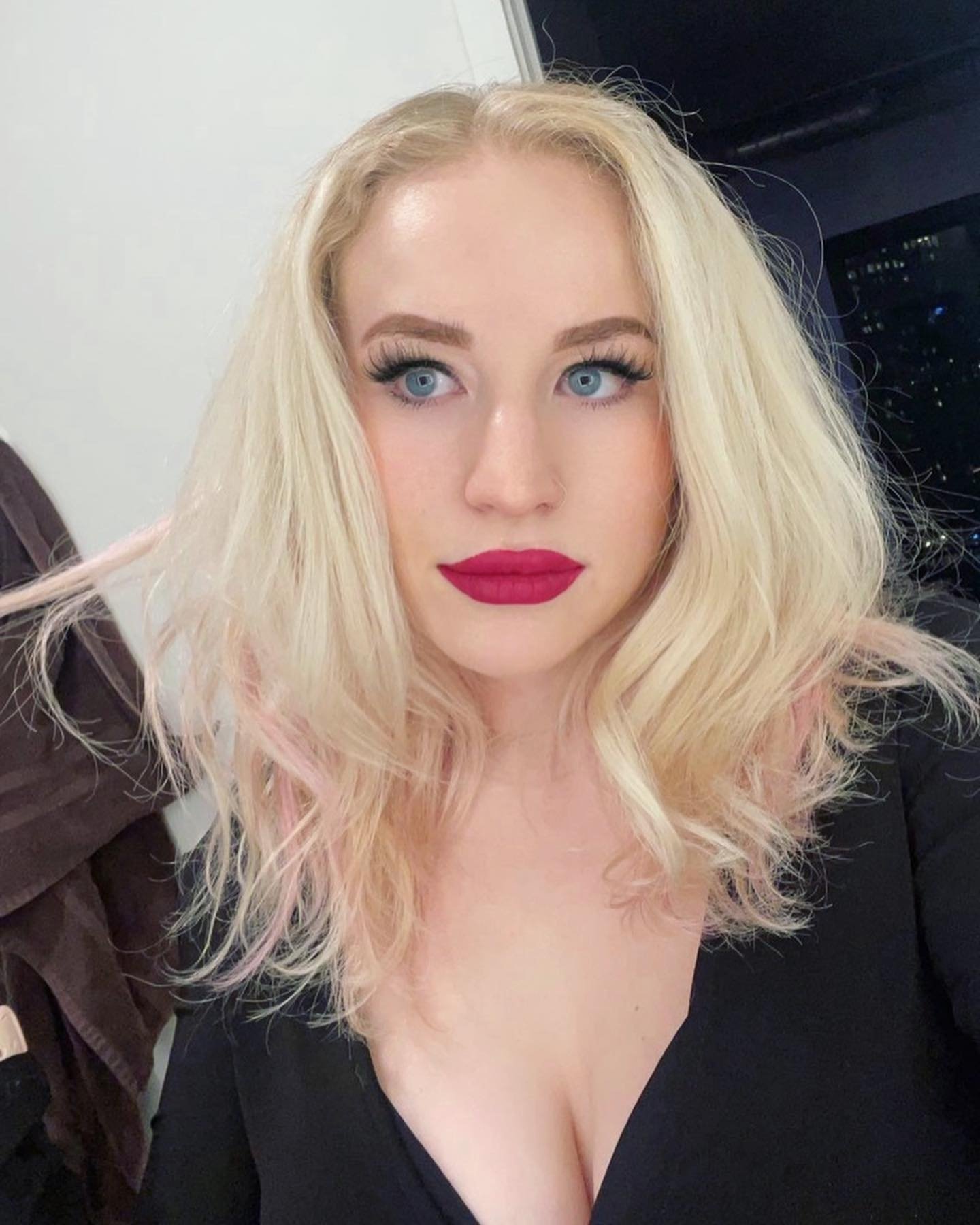 GoddessLuna from City of Plymouth,United Kingdom