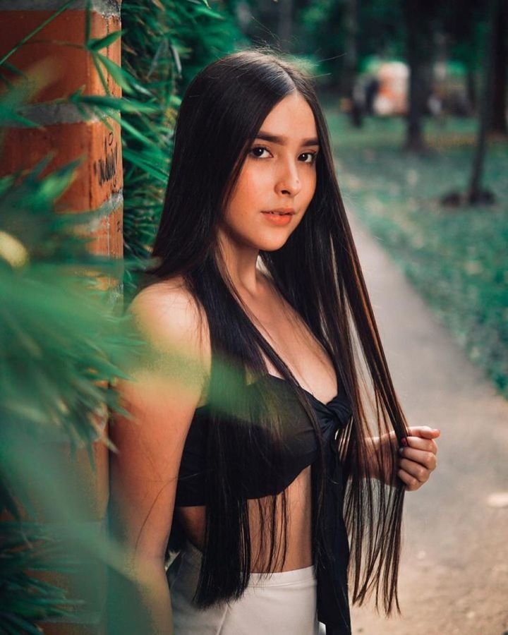 neverb0ring from Greater London,United Kingdom