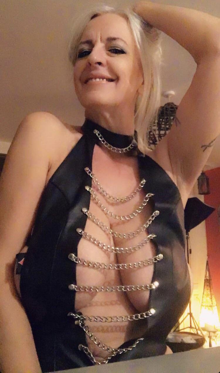 sw3etkitty from Warrington,United Kingdom