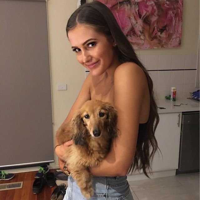 yoursexykarma from Torfaen,United Kingdom